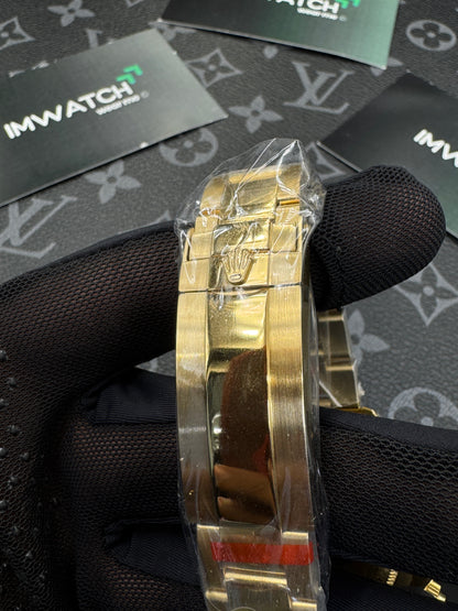 Rolex Daytona Green Dial Gold